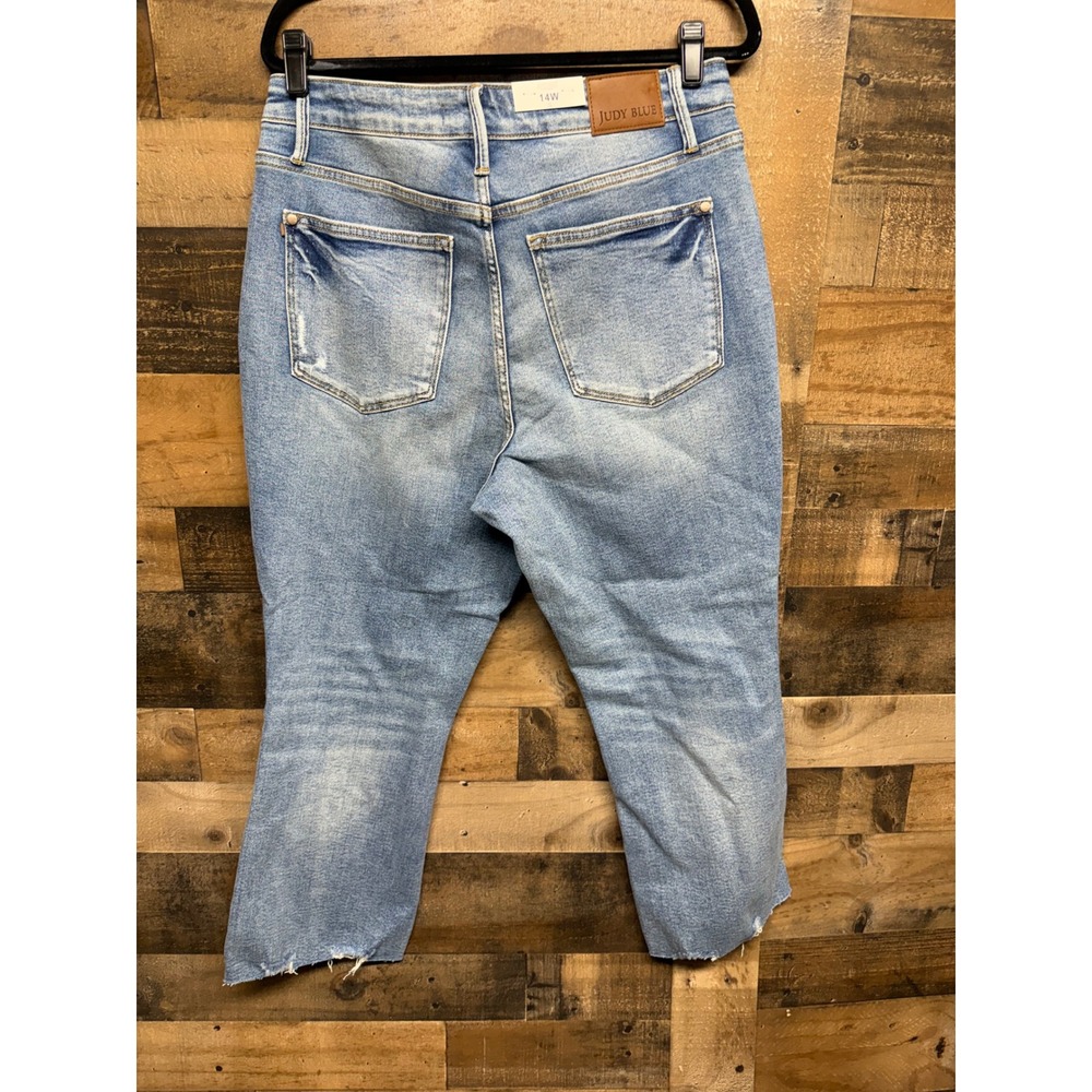 Judy Blue Mid Rise Medium Wash Distressed Hem Kick Flare Jeans JB88979 14W - Picture 10 of 10